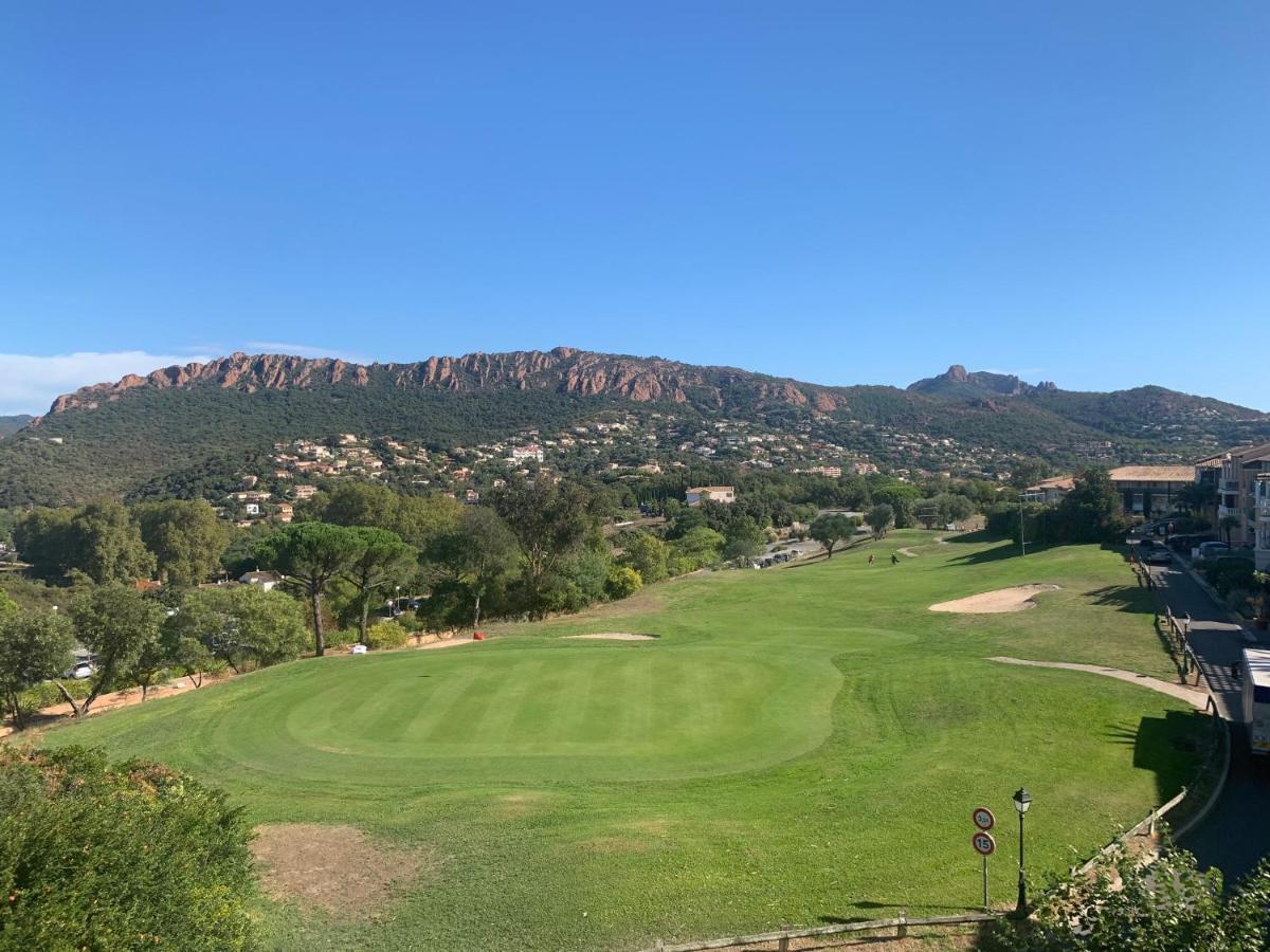 Vacances Cap Esterel Apartment - Agay Saint-Raphaël Екстериор снимка
