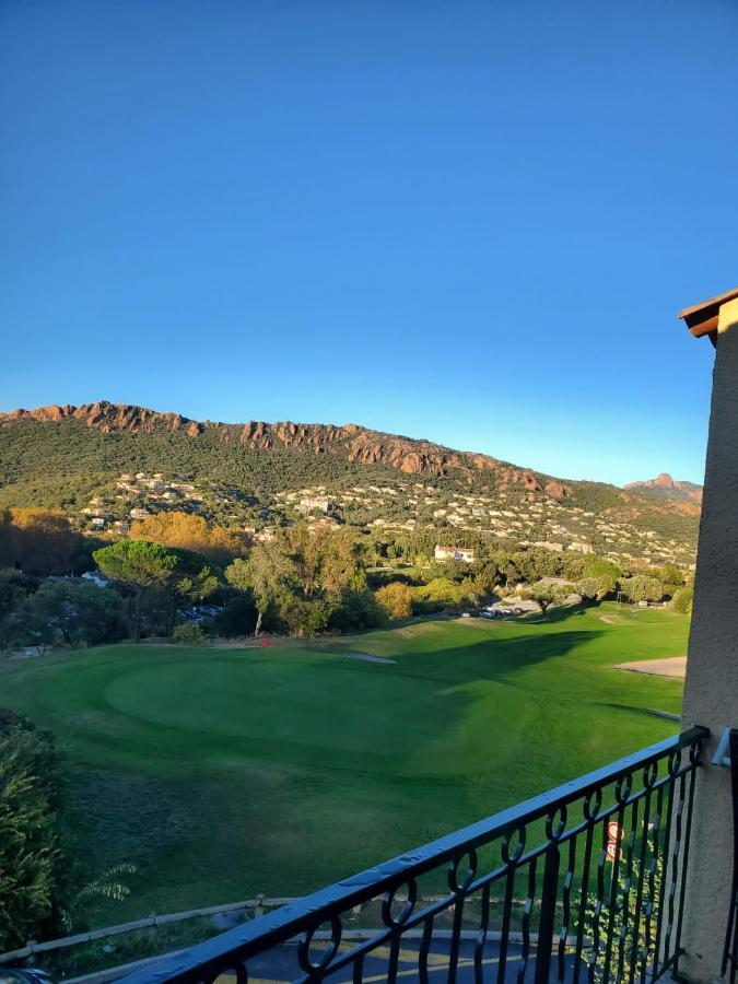 Vacances Cap Esterel Apartment - Agay Saint-Raphaël Екстериор снимка